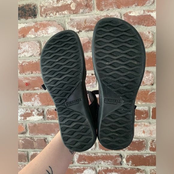 Merrell Sandals - Picture 9 of 11